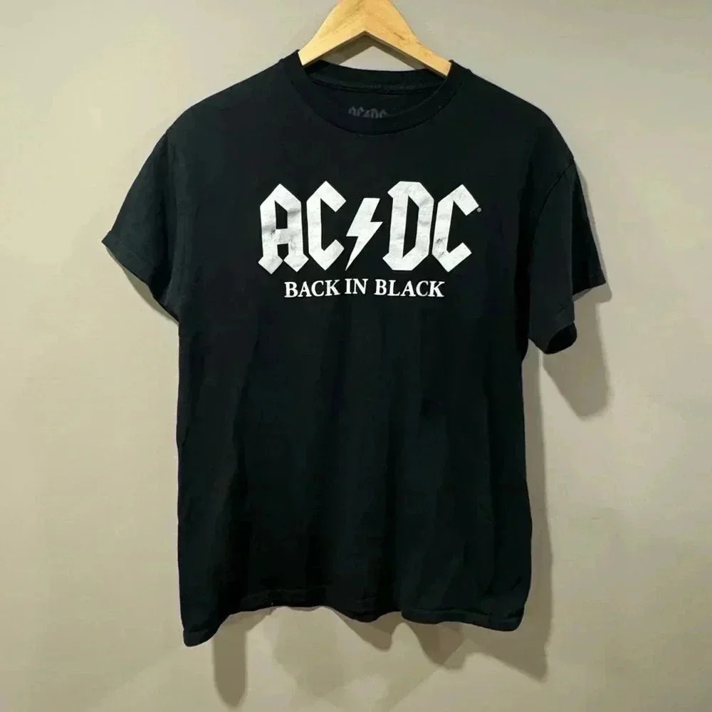 AC/DC Rock or Bust  2016 Tour Concert T-Shirt